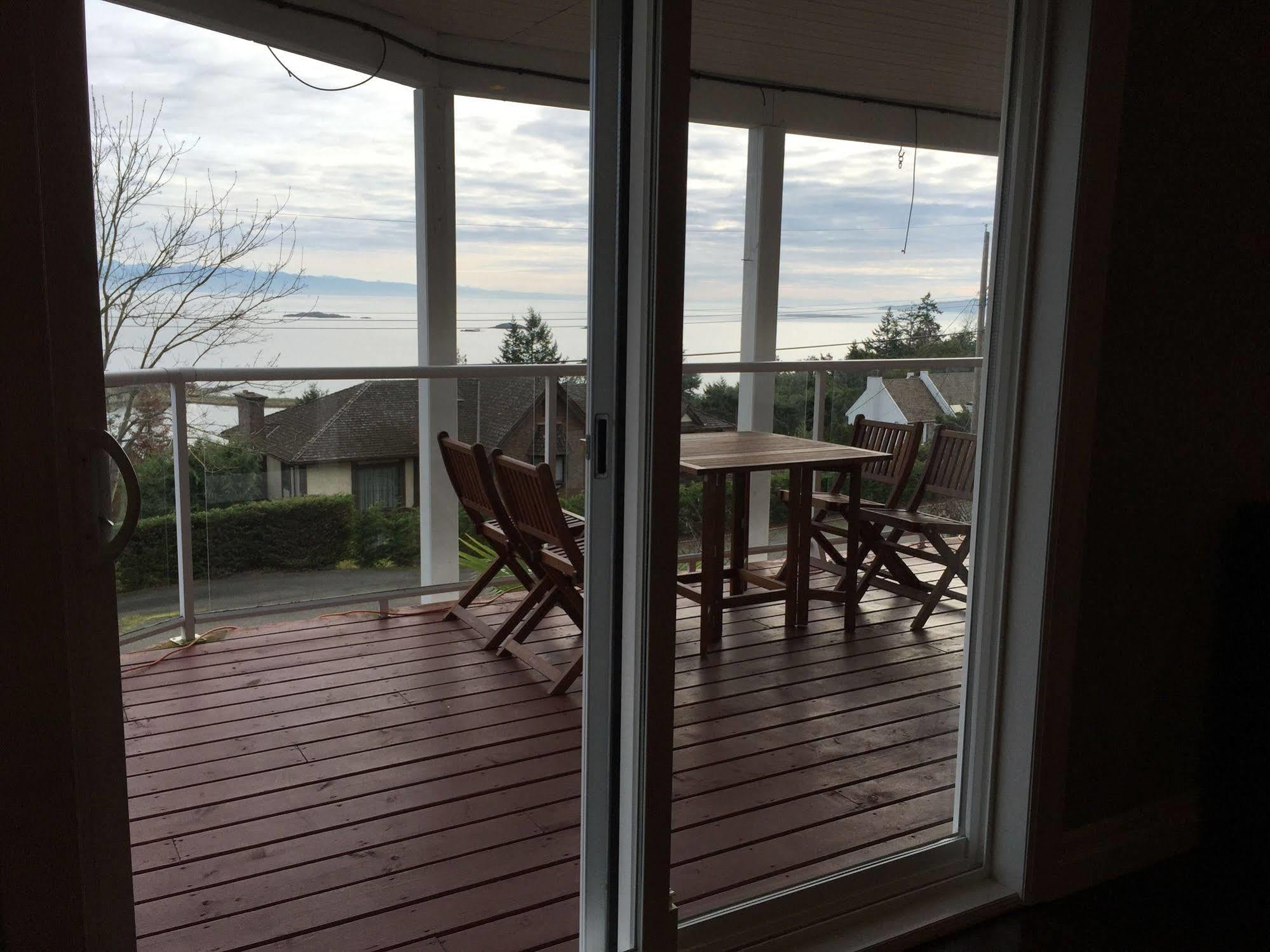 Nanaimo Ocean View Panzió Kültér fotó